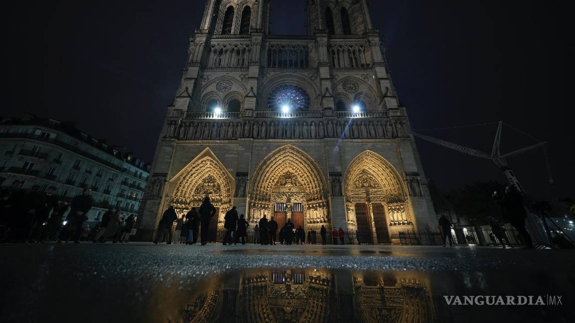 Estos son los testimonios de los que hicieron posible la reapertura de Catedral de Notre Dame Estos son los testimonios de los que hicieron posible la reapertura de Catedral de Notre Dame