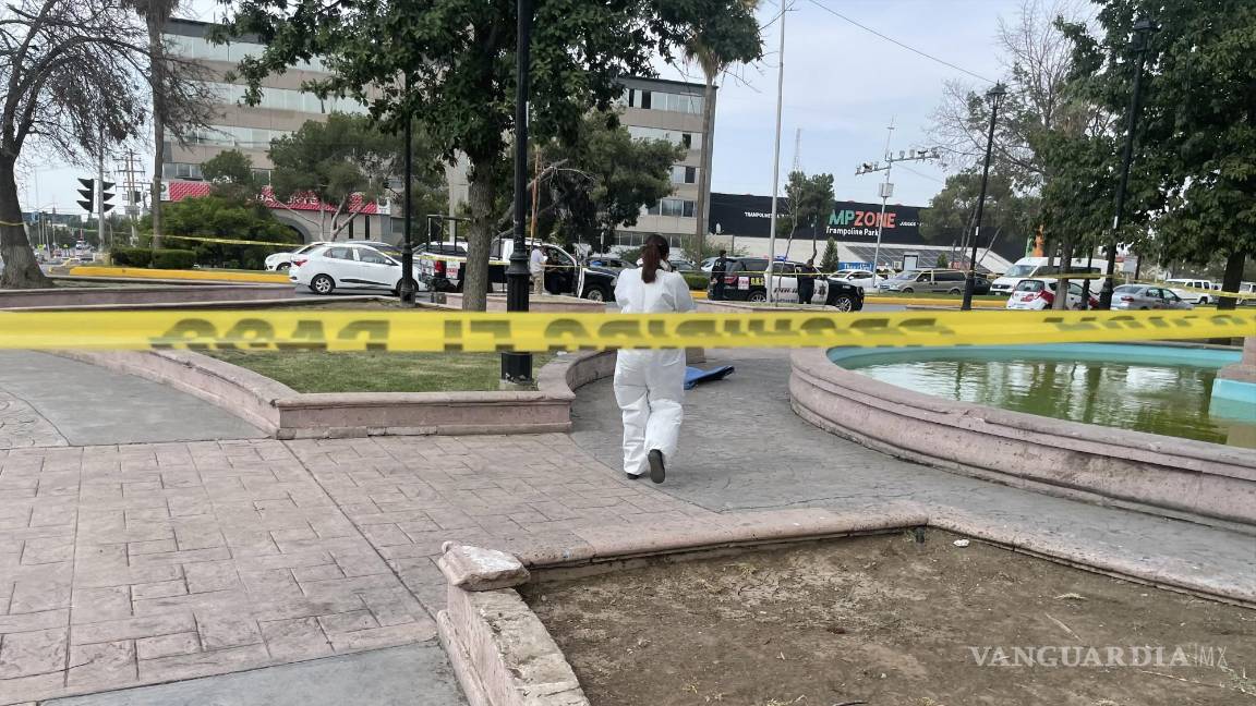 Saltillo: Para refrescarse ebrio se mete a nadar a una fuente ¡y se ahoga! Saltillo: Para refrescarse ebrio se mete a nadar a una fuente ¡y se ahoga!