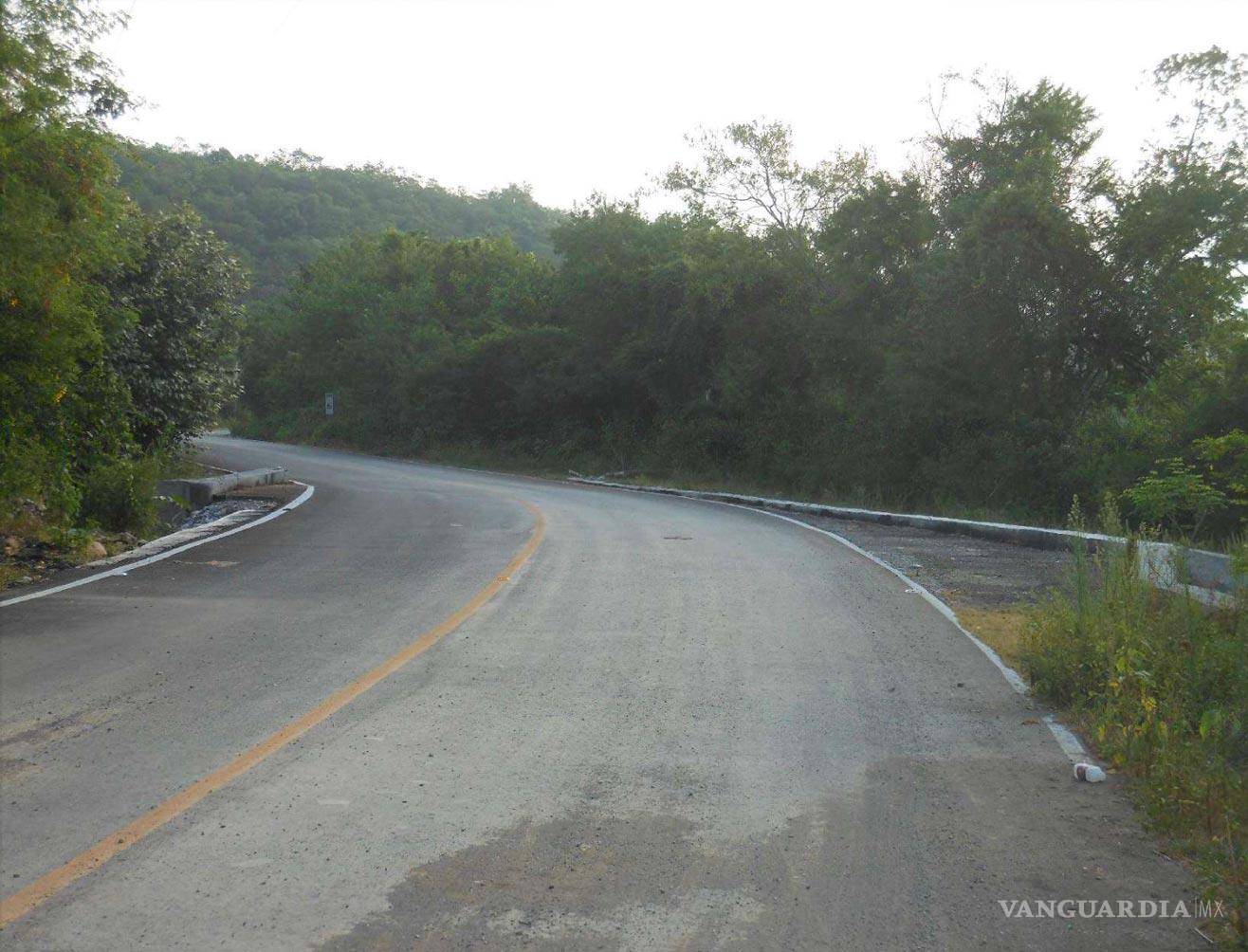 La compañía Insumos y Maquinaria fue la EFOS que más recursos obtuvo por contratos con la Secretaría de Infraestructura, Comunicaciones y Transportes. Casi todos los trabajos fueron de mantenimiento carretero.| Imágenes: SICT, respuesta de Transparencia $!La compañía Insumos y Maquinaria fue la EFOS que más recursos obtuvo por contratos con la Secretaría de Infraestructura, Comunicaciones y Transportes. Casi todos los trabajos fueron de mantenimiento carretero.| Imágenes: SICT, respuesta de Transparencia