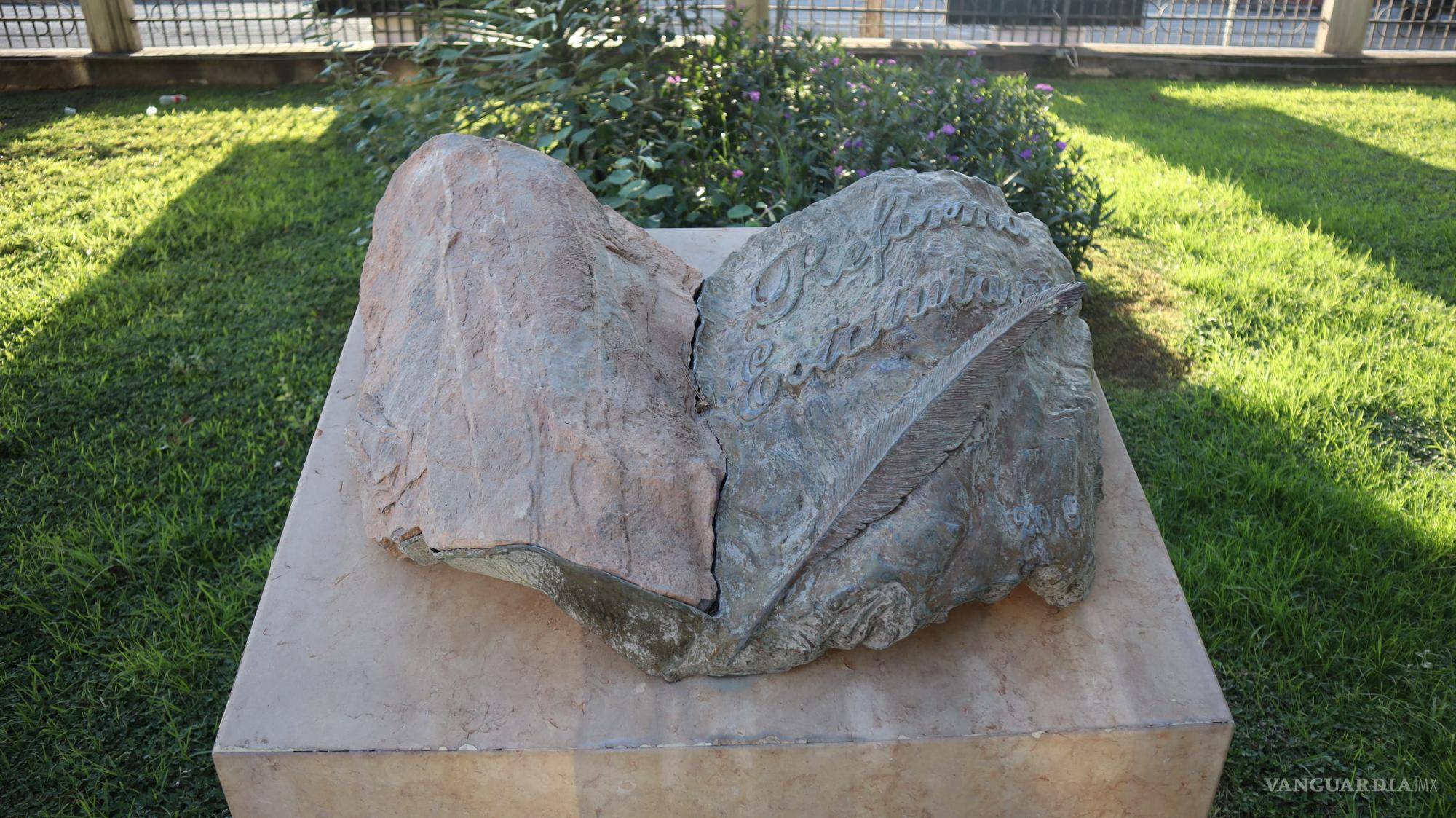 Homenaje a la Reforma Estatutaria de la UAdeC, en los campos del Ateneo Fuente. $!Homenaje a la Reforma Estatutaria de la UAdeC, en los campos del Ateneo Fuente.