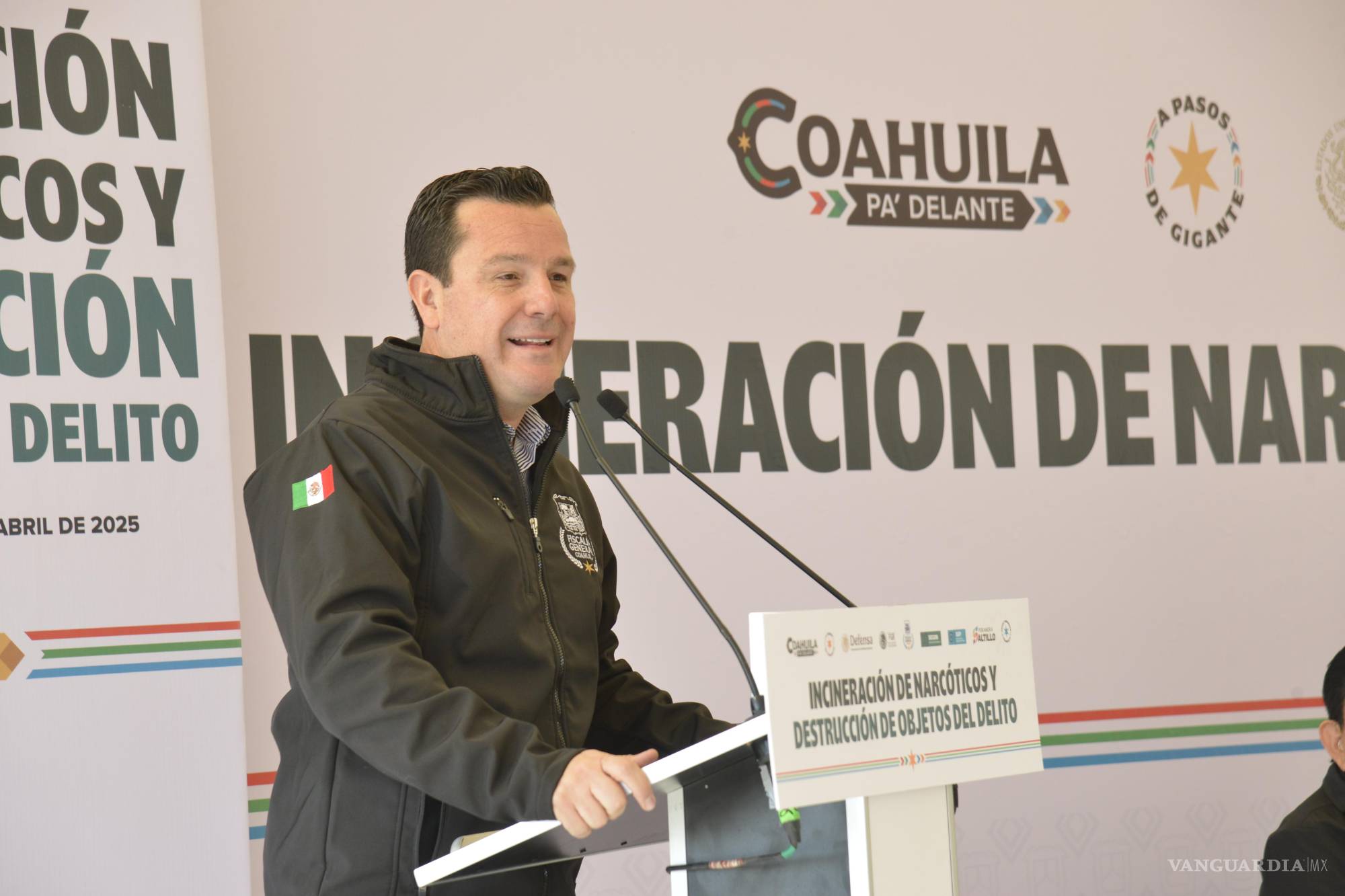 El fiscal general del Estado, Federico Fernández Montañez, informó sobre los bajos índices de homicidios en Coahuila durante 2024 y 2025. $!El fiscal general del Estado, Federico Fernández Montañez, informó sobre los bajos índices de homicidios en Coahuila durante 2024 y 2025.