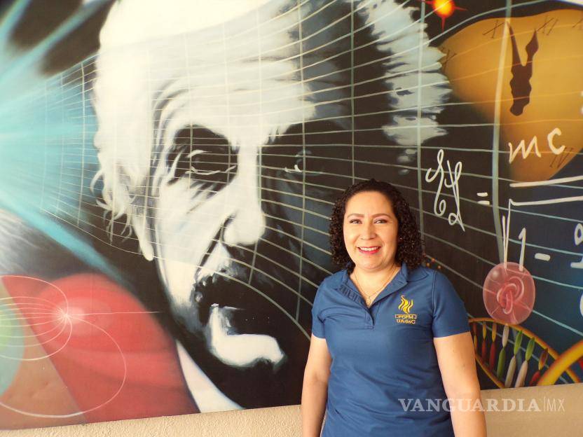 Elsa Edith Rivera Rosales, es maestra investigadora de la Facultad de Ciencias Físico Matemáticas y coincide en el mal servicio que da el transporte. $!Elsa Edith Rivera Rosales, es maestra investigadora de la Facultad de Ciencias Físico Matemáticas y coincide en el mal servicio que da el transporte.