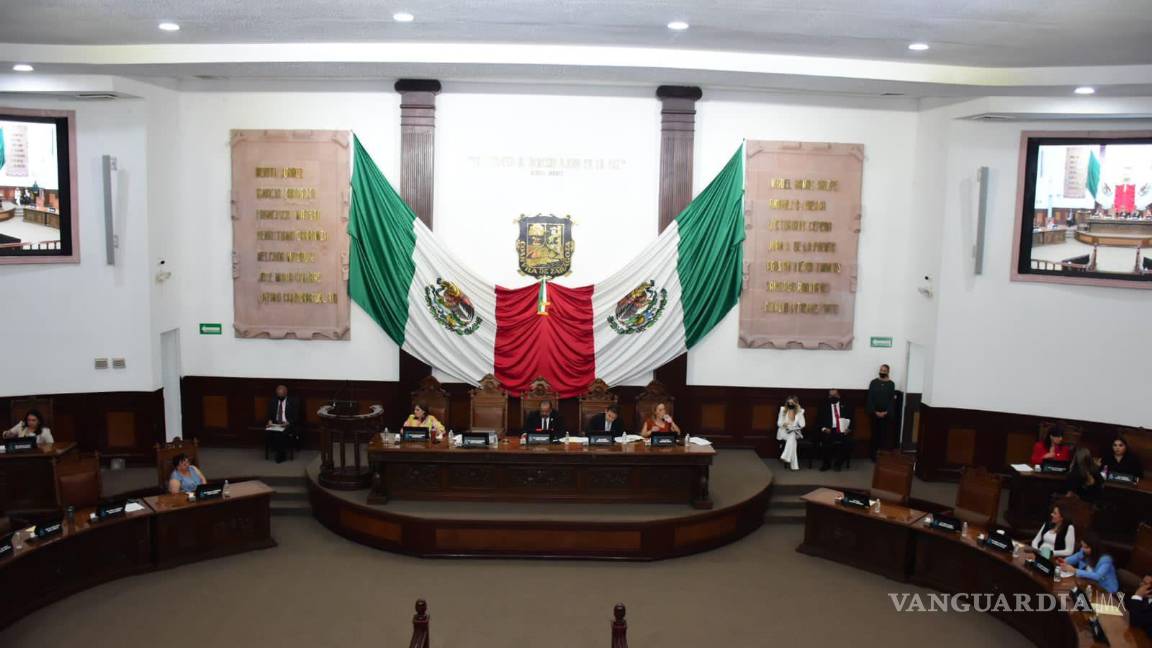Que perder a sus padres no destruya una vida digna; Iniciativa de Mayra Lucila