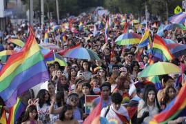 El contingente marchó por las principales calles de la capital de Coahuila.