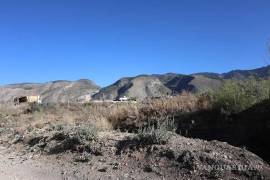 La expansión urbana en Saltillo avanza hacia zonas ecológicas protegidas, como la Sierra de Zapalinamé, mientras familias piden la regularización de sus predios.