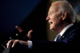 Joe Biden da luz verde para que se amplíe el uso de los programas de permiso humanitario o de permanencia temporal conocido como “parole” para personas que huyen de la guerra y los disturbios políticos.