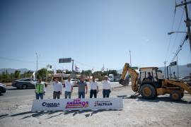 El alcalde Javier Díaz dio el arranque formal a la obra que mejorará el flujo vehicular en el cruce de Valdés Sánchez y Colosio.