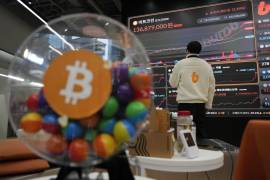 Trump ha realizado gestiones para impulsar las criptomonedas, incluyendo el fin o la pausa de acciones de aplicación de la ley por parte de la Comisión de Bolsa y Valores. FOTO: