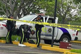 Los elementos trataron de repeler la agresión, pero quedaron gravemente heridos.