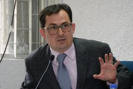 Expertos de la UNAM y autoridades sanitarias llaman a mantener las alertas activas en La Laguna tras el primer caso humano de gripe aviar H5N1.