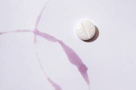 An antidepressant pill in New York, Sept. 15, 2022. The internet is full of warnings about antidepressants and drinking. (Eric Helgas/The New York Times)