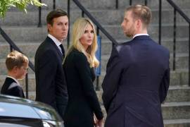 Kushner acusó a Kelly de hacerle “piropos en la cara” a su esposa antes de despedirla en privado