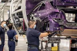 Depender del clúster automotriz, pone a la economía de Coahuila en estado de vulnerabilidad, advierte el economista Guillermo Garza de la Fuente.