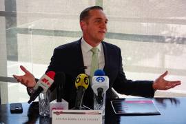 Brugada llamó al nuevo director del Metro a “administrar con eficacia y honestidad esta institución”.