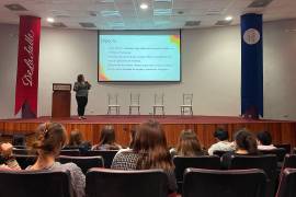 La falta de iluminación en las calles es una de las principales preocupaciones que afecta la seguridad de las mujeres, según la académica de la UAdeC.