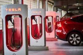 Por ahora la red Tesla de supercargadores cuenta con más de 12 mil estaciones en EU, México y Canadá.
