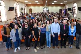 Mil 113 mujeres de 27 municipios del estado forman parte de la primera generación.