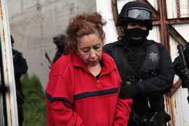 Jaqueline Malinali Gálvez Ruiz, hermana de Xóchitl Gálvez -excandidata a la presidencia de México-, fue sentenciada a 89 años de prisión por delincuencia organizada, secuestro en agravio de dos víctimas y posesión de cartuchos de uso exclusivo del Ejército mexicano.
