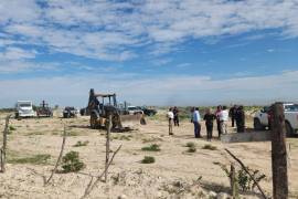 Fue cuando trabajadores de la alcaldía de Frontera, Coahuila ingresaron al predio a hacer un trazado, que se desató el pleito con los particulares.