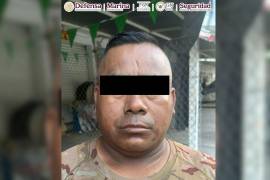El expolicía municipal Rey ‘N’ más conocido como “El Negro”, fue detenido en el Iguala, Guerrero, por delitos de delincuencia organizada y desaparición forzada, además de ser vinculado en el caso de los 43 estudiantes.