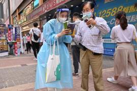 El COVID-19 vuelve a encender las alertas sanitarias en Asia. Hong Kong y Singapur han registrado un aumento preocupante en los contagios, hospitalizaciones y presencia del virus en aguas residuales.