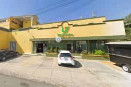 Exalumnos del Instituto Universitario Paulo Freire dudan sobre la validez oficial de algunos programas y aseguran que no han recibido respuestas claras por parte del plantel.