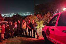Los adolescentes fueron rescatados sin lesiones.