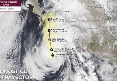 El paso de la Tormenta Tropical ‘Alvin’ por el océano Pacífico, la cual actualmente se encuentra al frente de las costas de Jalisco, a 440 km al oeste-suroeste de Playa Pérula, y enfilaba hacia La Paz, Baja California Sur, reportó el SMN de la Conagua.